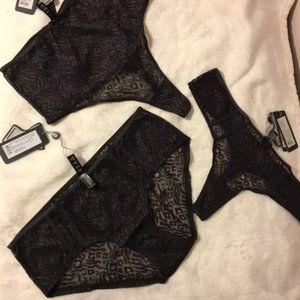 LAST DAY - 9 panties Looks like lace but does not feel like lace